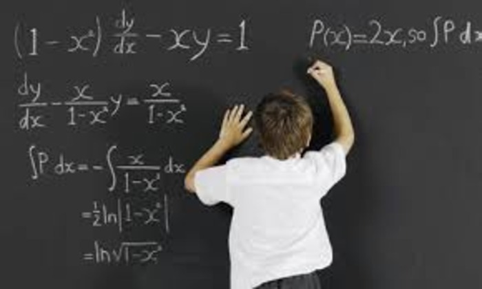 ctrmjn5cdox_MATHS PHOTOS.jpg
